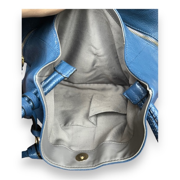 Vince Camuto Aaron Hobo Bag Purse in Pebbled Leather Blue Shade Dark Jean - Picture 12 of 15